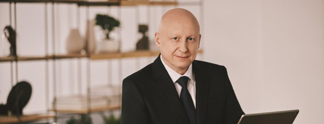 CEO ROKU 2023 je Daniel Beneš, předseda představenstva a generální ředitel Skupiny ČEZ